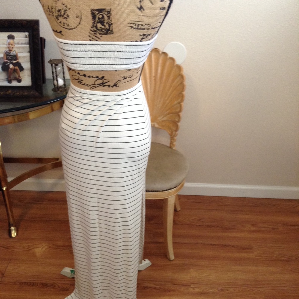 Tobi  2pc Striped Halter & Skirt - Picture 4 of 6